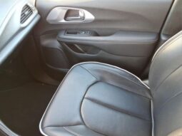 
 Chrysler Pacifica full									