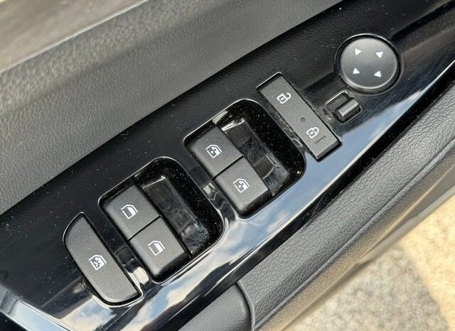 
 Kia Sportage full									