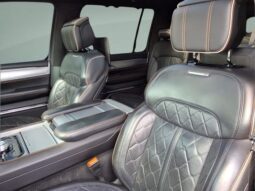 
 Jeep Grand Wagoneer full									