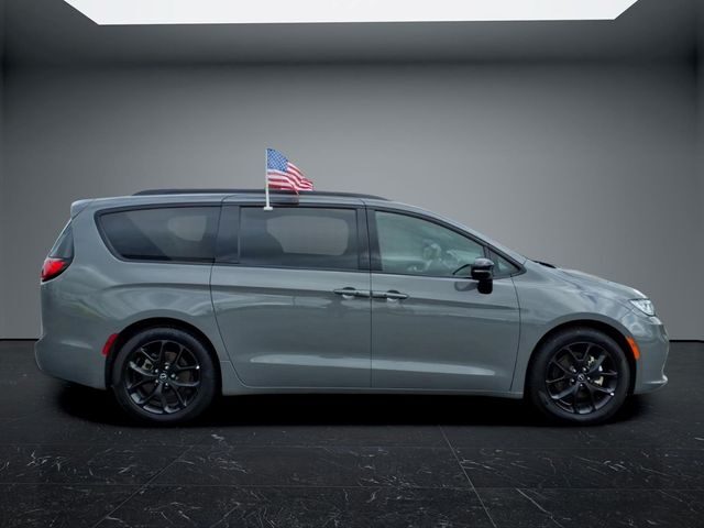 Chrysler Pacifica
