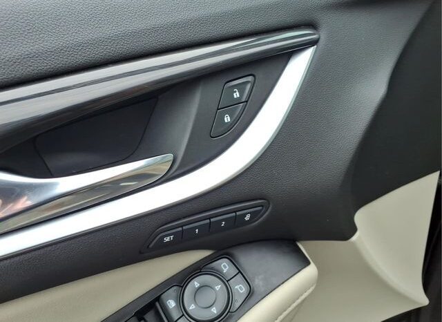 
								Buick Enclave full									