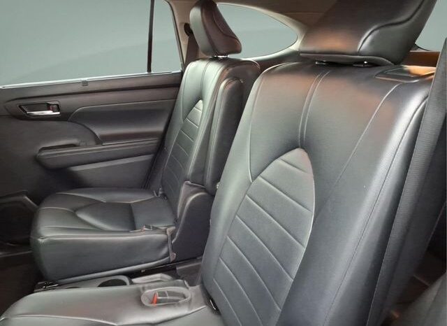 
								Toyota Highlander full									