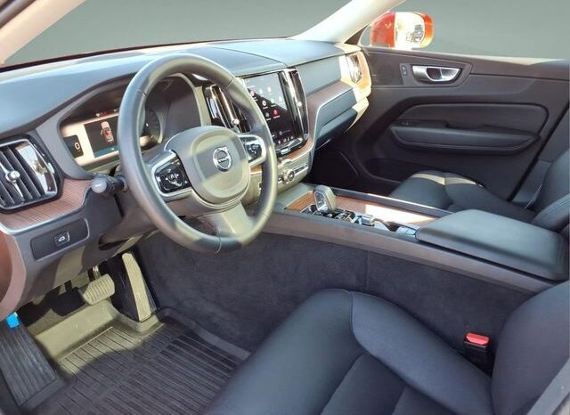 
								Volvo XC60 full									