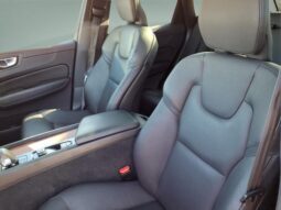 
										Volvo XC60 full									