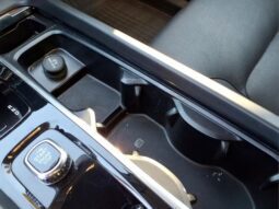 
										Volvo XC60 full									