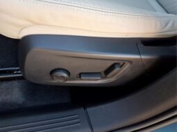 
										Volvo XC40 full									