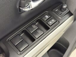 
										Nissan Titan full									