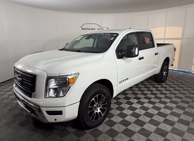 
								Nissan Titan full									