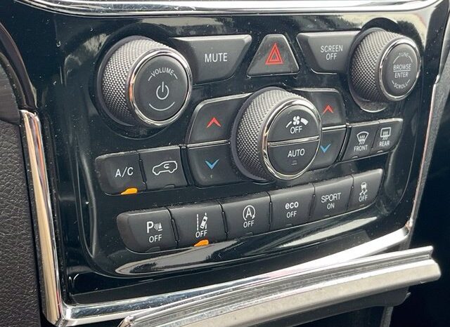 
								Jeep Grand Cherokee full									