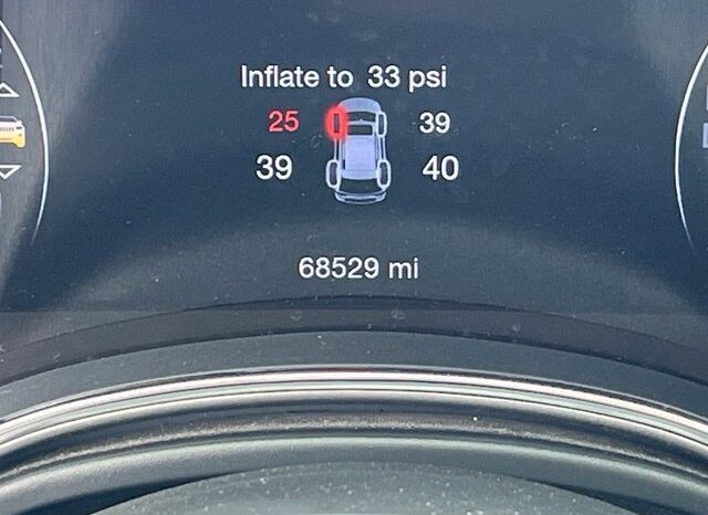 
								Jeep Grand Cherokee full									