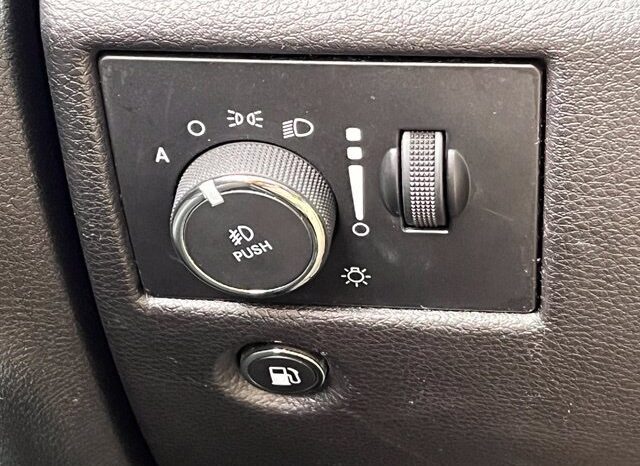 
								Jeep Grand Cherokee full									