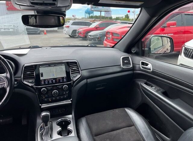 
								Jeep Grand Cherokee full									