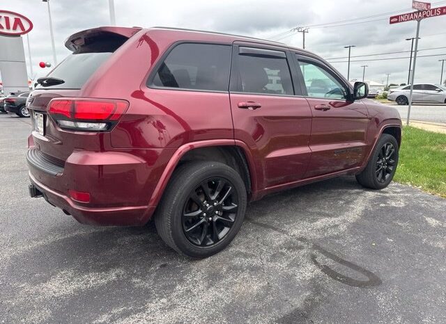 
								Jeep Grand Cherokee full									