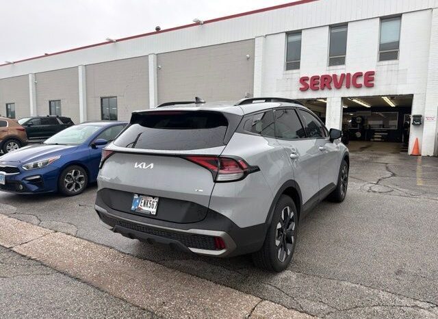 
								Kia Sportage full									