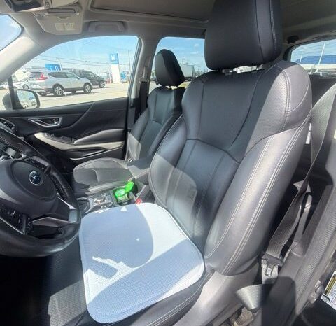 
								Subaru Forester full									