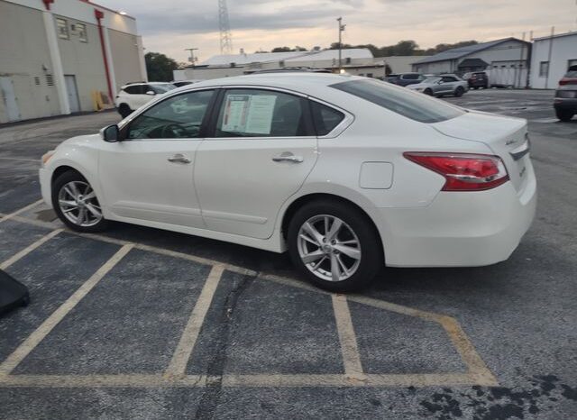 
								Nissan Altima full									