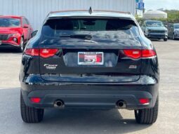 Jaguar F-PACE full