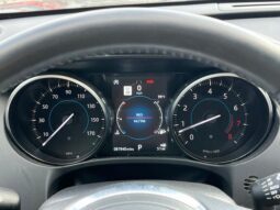 Jaguar F-PACE full