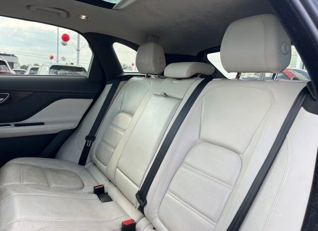 
 Jaguar F-PACE full									
