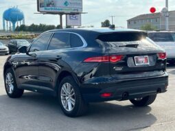 Jaguar F-PACE full