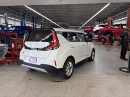 
										Kia Soul full									