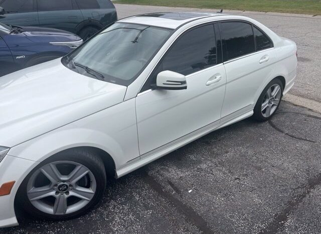 
								Mercedes-Benz C-Class full									