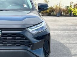 
										Toyota RAV4 full									