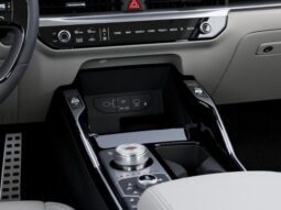 
										Kia Sorento Hybrid full									