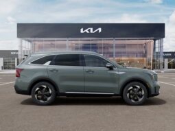 
										Kia Sorento Hybrid full									