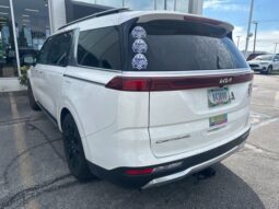 
										Kia Carnival full									