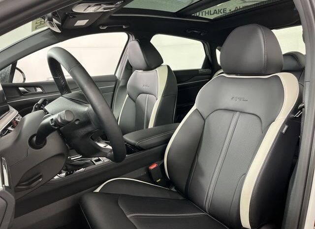 
 Kia K5 full									