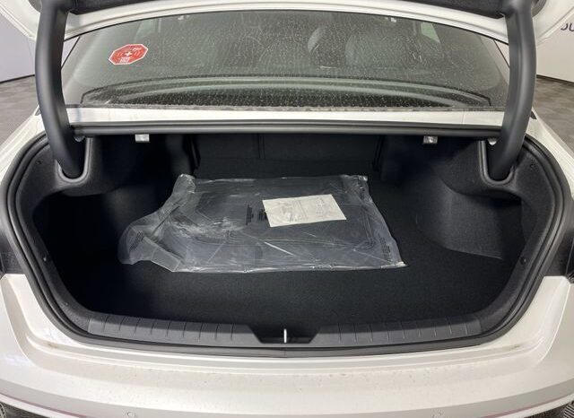 
 Kia K5 full									