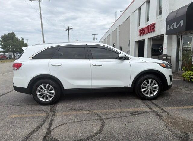 
 Kia Sorento full									