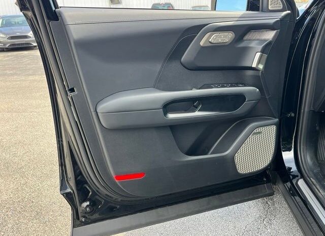 
								Kia Telluride Hybrid full									