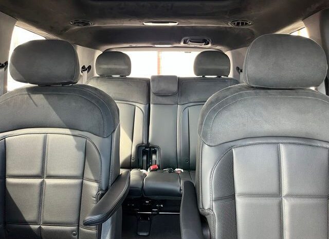 
								Kia Telluride Hybrid full									