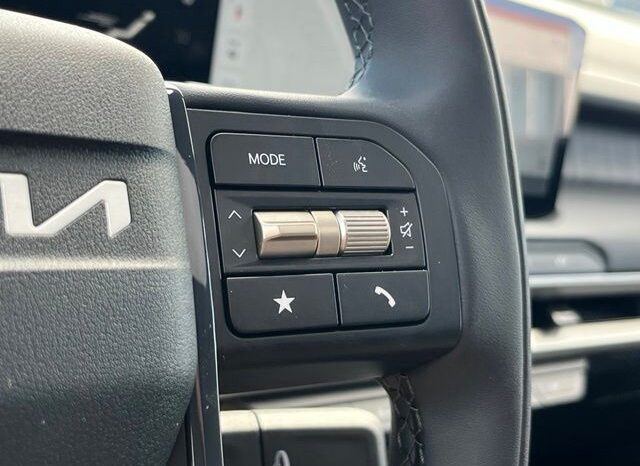 
								Kia Telluride Hybrid full									