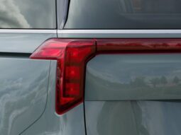 Kia Carnival Hybrid full