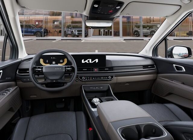 
 Kia Carnival Hybrid full									