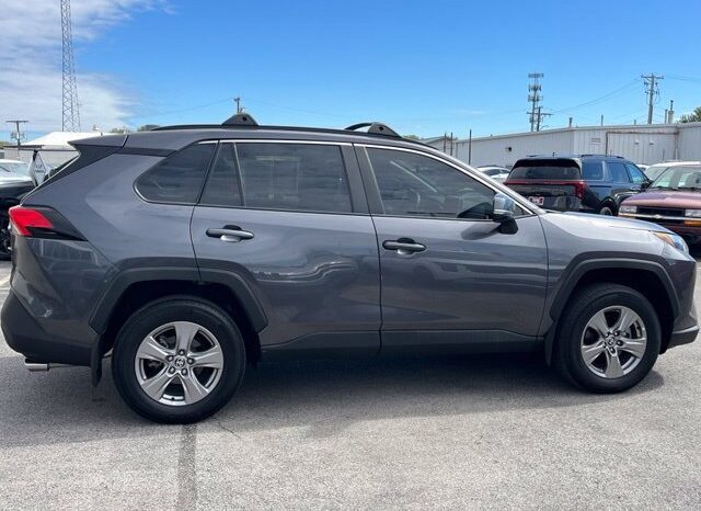 
								Toyota RAV4 Hybrid full									