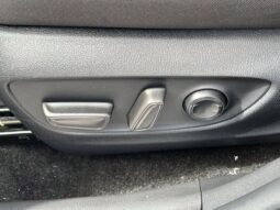 
										Toyota RAV4 Hybrid full									