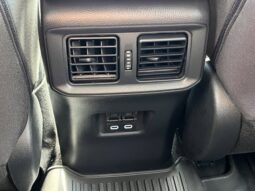 
										Toyota RAV4 Hybrid full									
