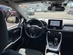 
										Toyota RAV4 Hybrid full									