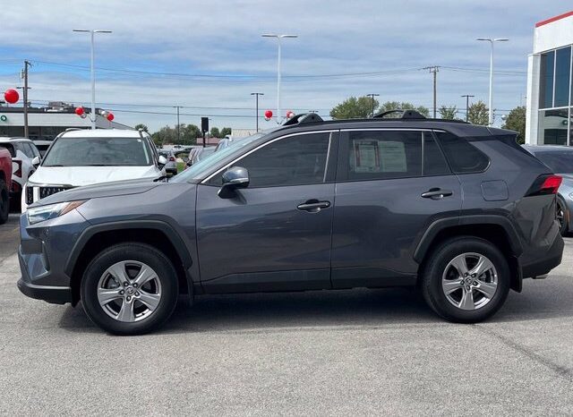 
								Toyota RAV4 Hybrid full									