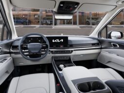 
 Kia Carnival Hybrid full									