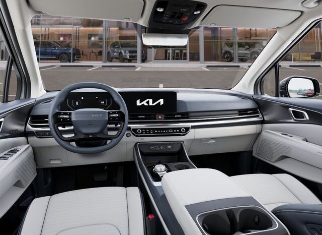 
 Kia Carnival Hybrid full									