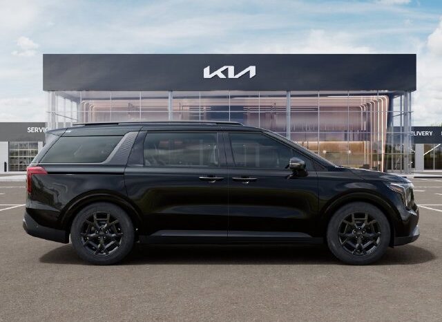 
								Kia Carnival Hybrid full									