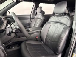 
										Kia Telluride full									