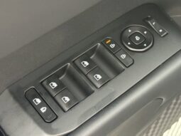
										Kia Telluride full									