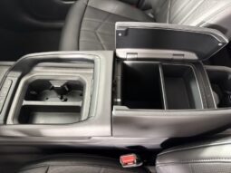 
										Kia Telluride full									