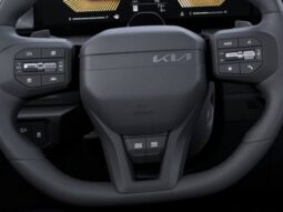 
										Kia Seltos full									